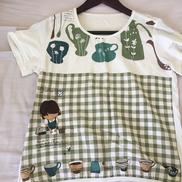 Tops - Picture 4 of 4